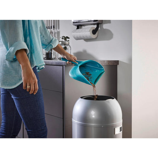 Stoffer en blik met opvangbak